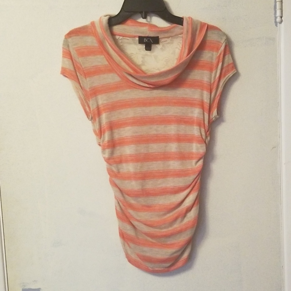 Lace back open back sweater tee coral and tan